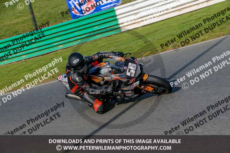 PJ Motorsport Photography 2018;enduro digital images;event digital images;eventdigitalimages;mallory park;mallory park photographs;mallory park trackday;mallory park trackday photographs;no limits trackdays;peter wileman photography;racing digital images;trackday digital images;trackday photos